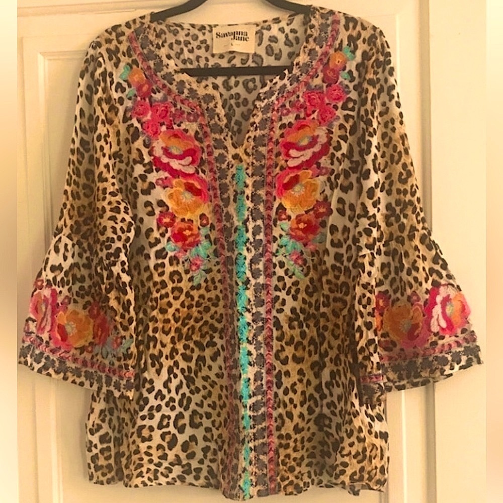 Savanna Jane Leopard Print Embroidery Blouse Tan Brown Pink Cream NEW with Tag